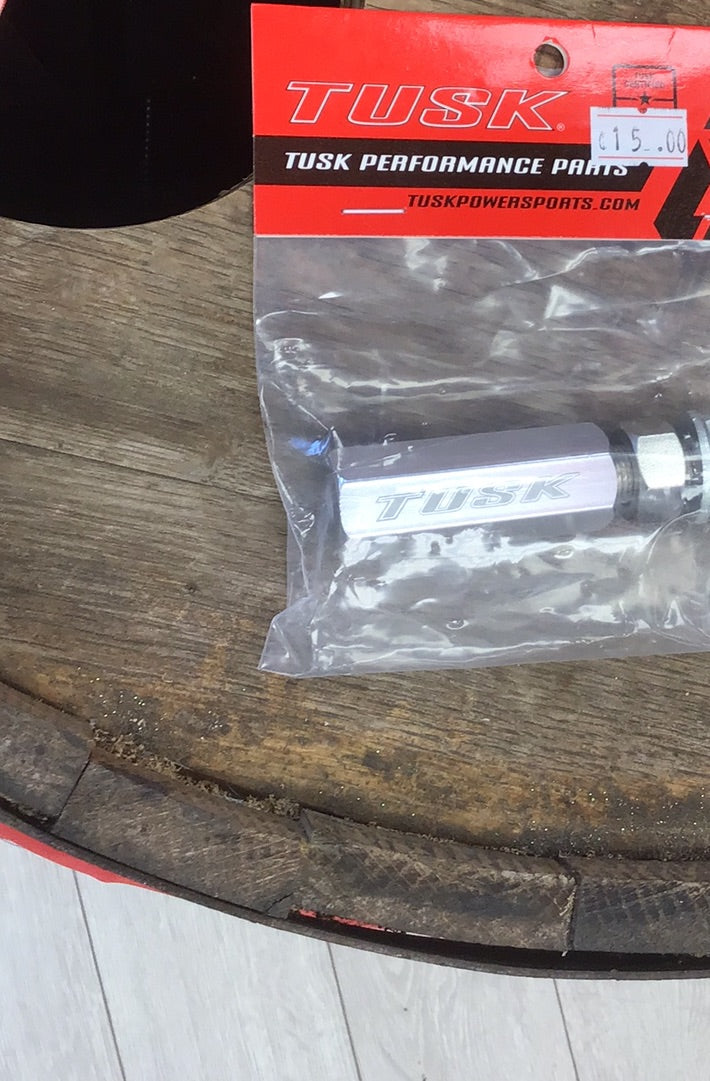 Tusk Flag Pole Holder